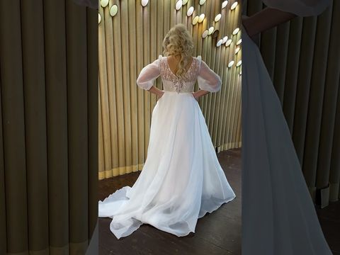 Свадебное платье TM ESTELAVIA в Саратове коллекции 2022 Eleganza size + модель Меда