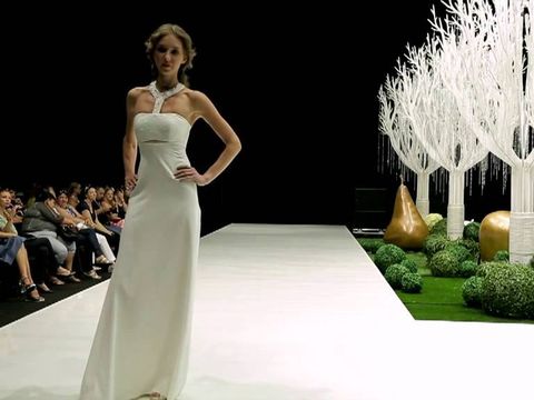 Показ коллекции 2014 дома свадебной и вечерней моды "Papilio" на Неделе свадебной моды в Москве
