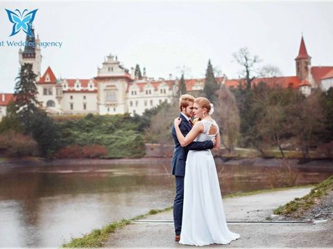 Свадьба в Праге в замке Пругонице