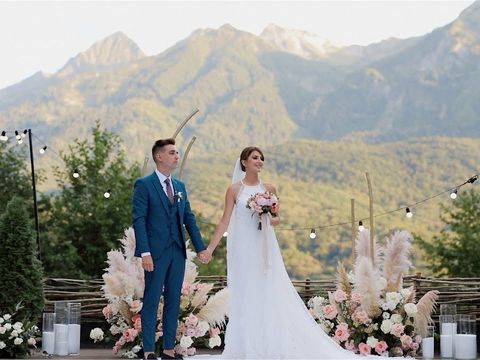 Анастасия и Антон. Свадьба в Сочи в горах Красной Поляны